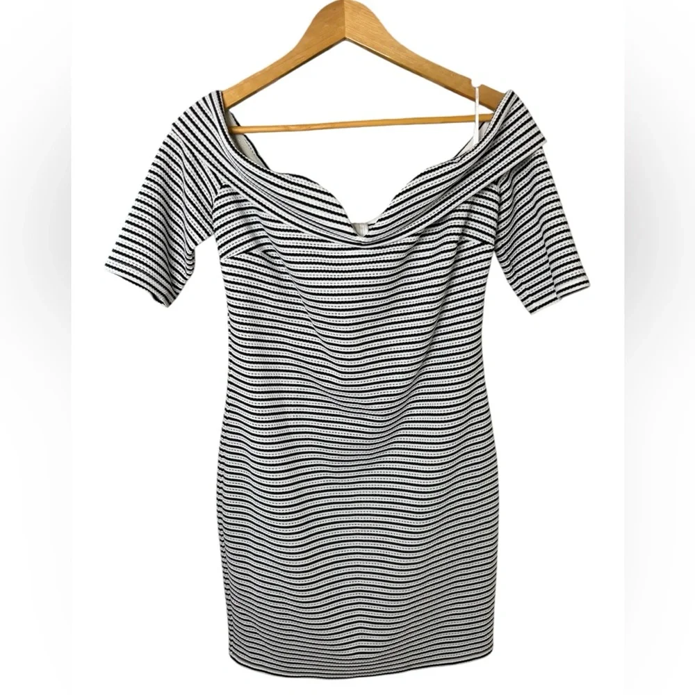 Guess Black and White Striped Mini Dress - L NWT - Picture 3 of 8